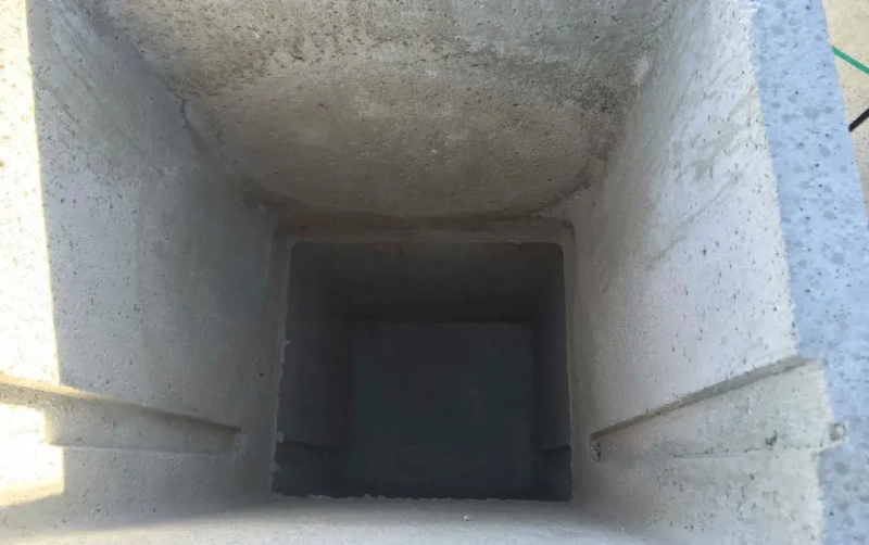 Arqueta-40-x-40-x-64-sin-fondo-interior